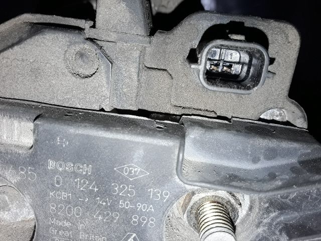 bontott RENAULT CLIO III Generátor