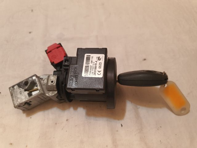 bontott RENAULT CLIO III Gyújtáskapcsoló Házzal