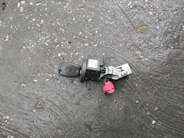 bontott RENAULT CLIO III Gyújtáskapcsoló