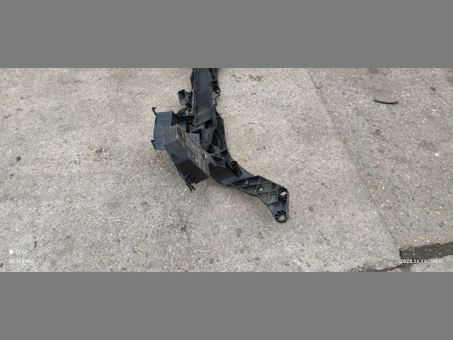 bontott RENAULT CLIO III Homlokfal (Üres lemez)