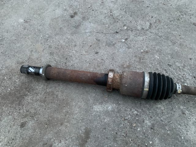 bontott RENAULT CLIO III Jobb Féltengely