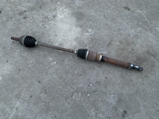 bontott RENAULT CLIO III Jobb Féltengely