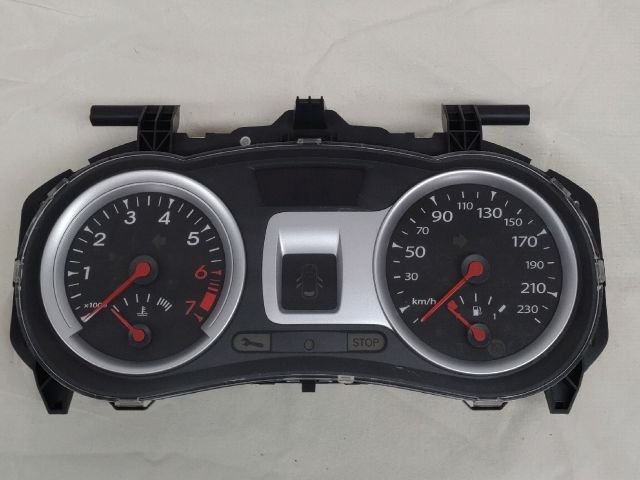 bontott RENAULT CLIO III Kilométeróra