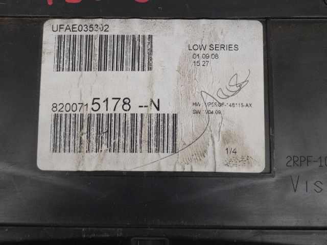 bontott RENAULT CLIO III Kilométeróra