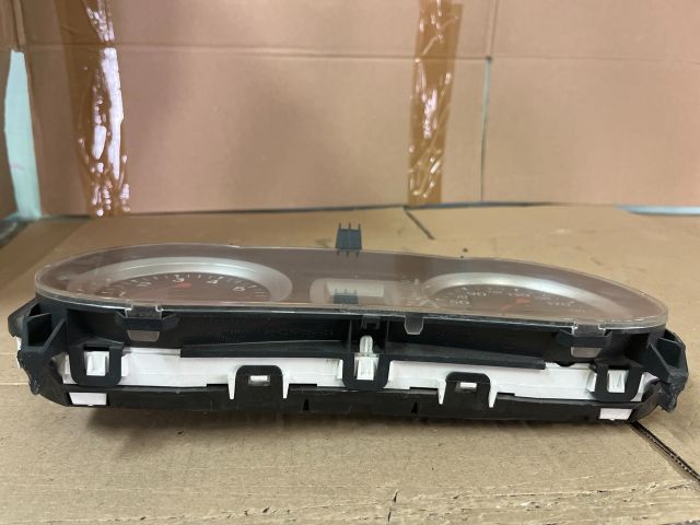 bontott RENAULT CLIO III Kilométeróra