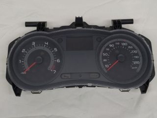 bontott RENAULT CLIO III Kilométeróra