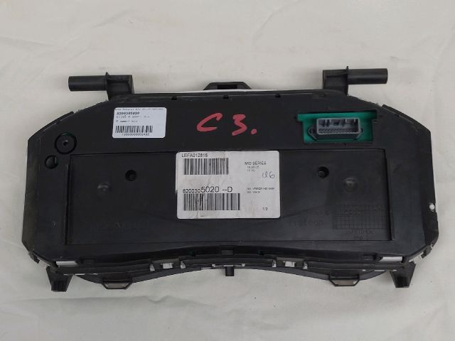 bontott RENAULT CLIO III Kilométeróra