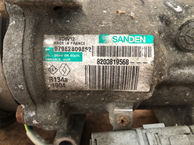 bontott RENAULT CLIO III Klímakompresszor