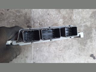 bontott RENAULT CLIO III Motorvezérlő