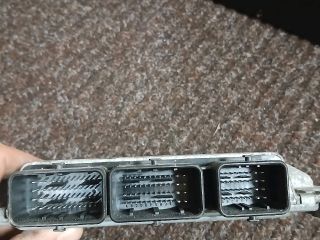 bontott RENAULT CLIO III Motorvezérlő