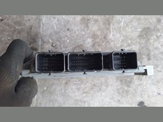 bontott RENAULT CLIO III Motorvezérlő