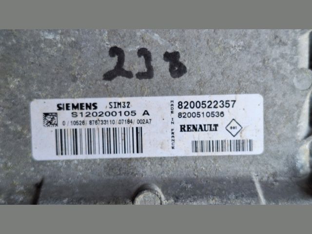 bontott RENAULT CLIO III Motorvezérlő