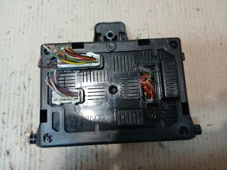 bontott RENAULT CLIO III Motorvezérlő