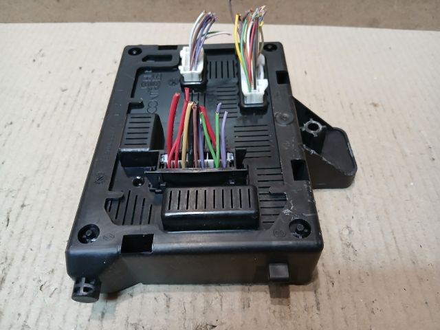 bontott RENAULT CLIO III Motorvezérlő