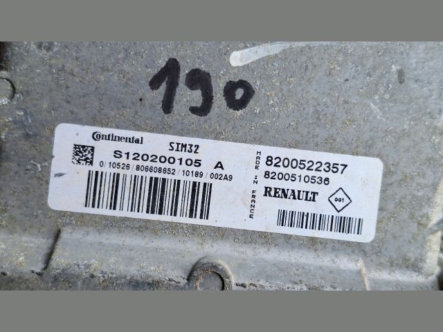 bontott RENAULT CLIO III Motorvezérlő