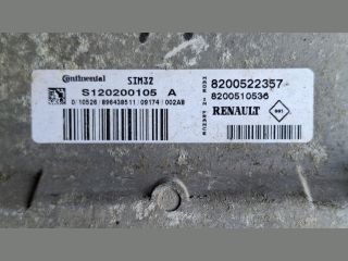 bontott RENAULT CLIO III Motorvezérlő