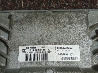 bontott RENAULT CLIO III Motorvezérlő