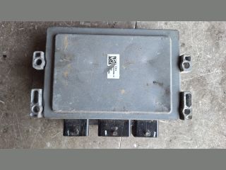bontott RENAULT CLIO III Motorvezérlő