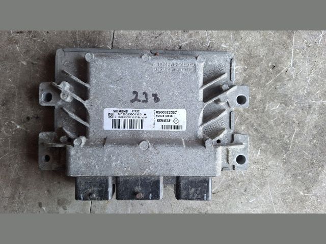 bontott RENAULT CLIO III Motorvezérlő