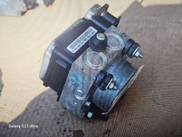 bontott RENAULT CLIO III ABS Kocka