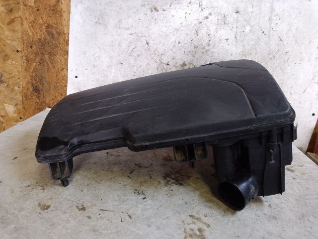 bontott RENAULT CLIO III Légszűrő Ház