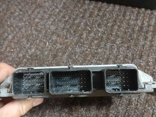 bontott RENAULT CLIO III Motorvezérlő