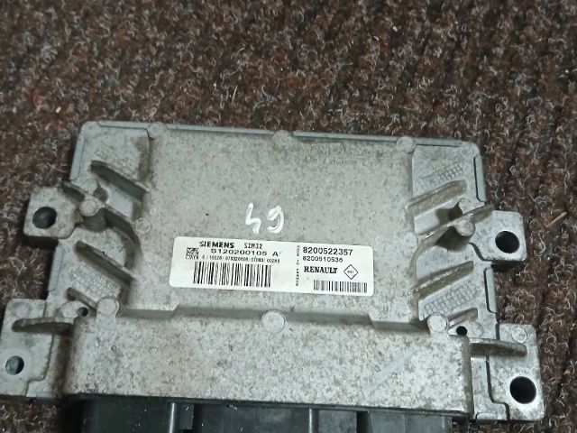 bontott RENAULT CLIO III Motorvezérlő