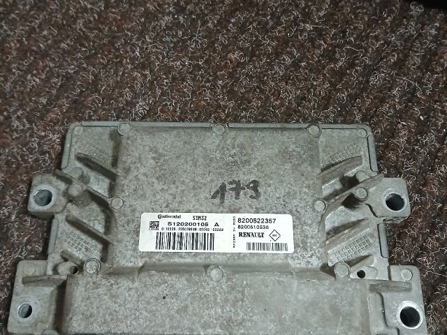 bontott RENAULT CLIO III Motorvezérlő