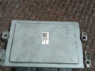 bontott RENAULT CLIO III Motorvezérlő