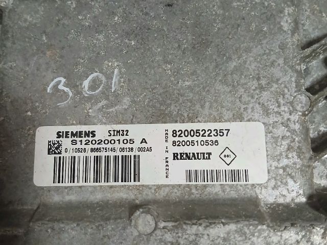 bontott RENAULT CLIO III Motorvezérlő