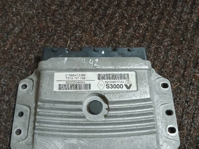 bontott RENAULT CLIO III Motorvezérlő