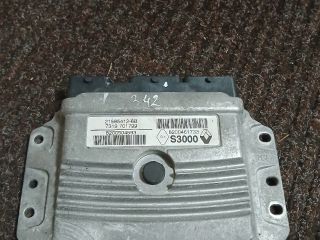 bontott RENAULT CLIO III Motorvezérlő