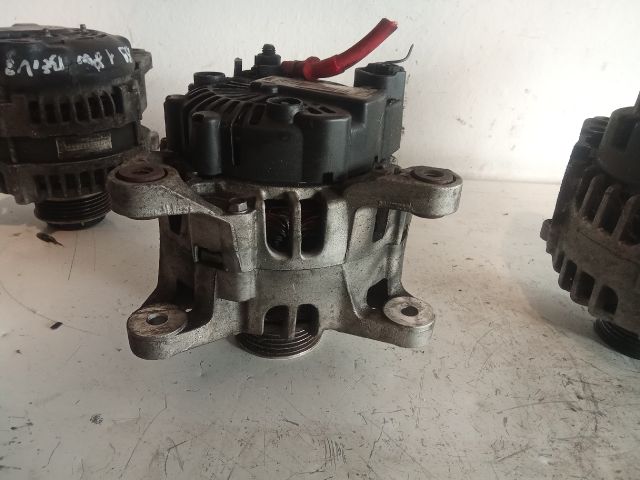 bontott RENAULT CLIO III Generátor