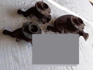 bontott RENAULT CLIO III Bal első Csonkállvány Kerékaggyal