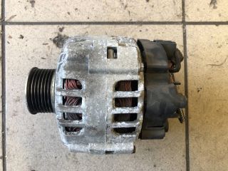 bontott RENAULT CLIO III Generátor