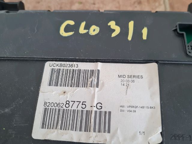 bontott RENAULT CLIO III Kilométeróra