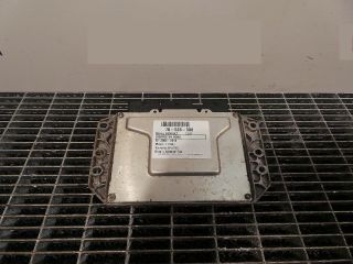 bontott RENAULT CLIO III Motorvezérlő