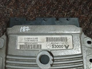 bontott RENAULT CLIO III Motorvezérlő