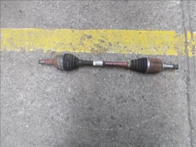 bontott RENAULT CLIO III Bal Féltengely