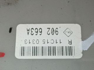 bontott RENAULT CLIO III Biztosítéktábla Motortér