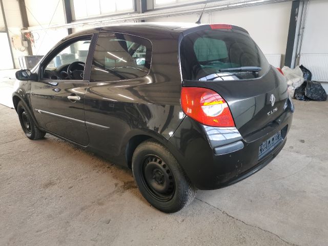 bontott RENAULT CLIO III Tankbetöltő Cső (Fém)