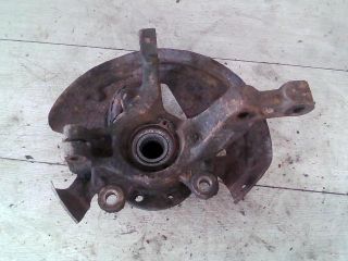 bontott RENAULT CLIO III Bal első Csonkállvány Kerékaggyal