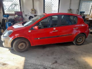 bontott RENAULT CLIO III Bal első Gólyaláb (Lengécsillapító, Rugó)