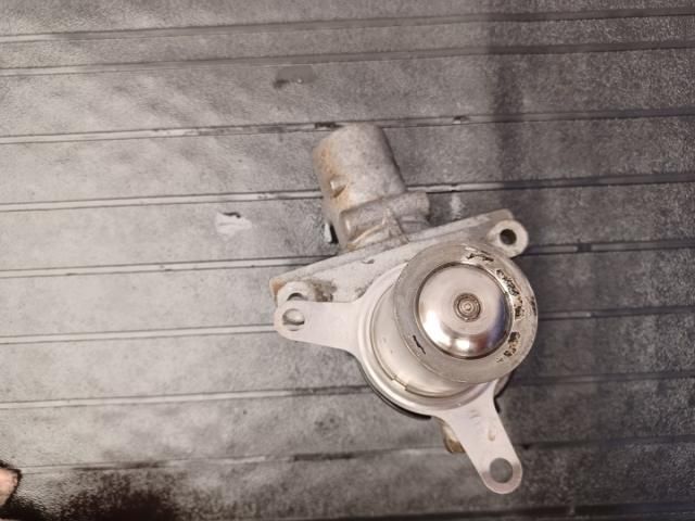 bontott RENAULT CLIO III EGR / AGR Szelep