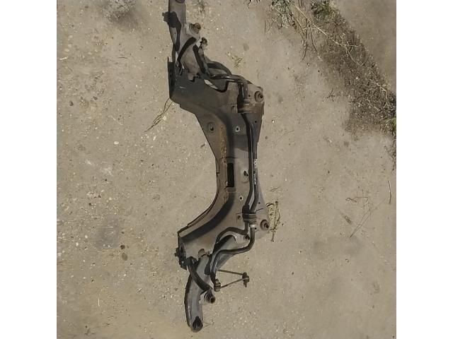 bontott RENAULT CLIO III Első Bölcső