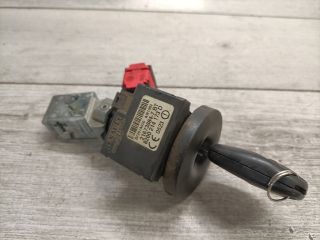 bontott RENAULT CLIO III Gyújtáskapcsoló