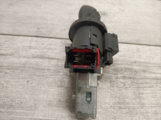 bontott RENAULT CLIO III Gyújtáskapcsoló