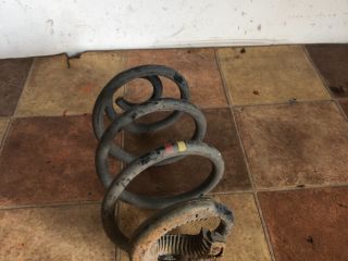 bontott RENAULT CLIO III Hátsó Rugó