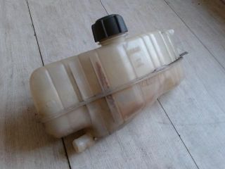 bontott RENAULT CLIO III Kiegyenlítő Tartály