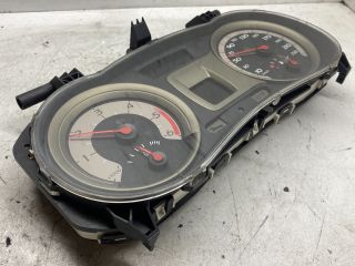 bontott RENAULT CLIO III Kilométeróra